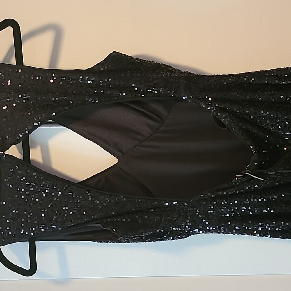 BCBG dress - Picture 4 of 7